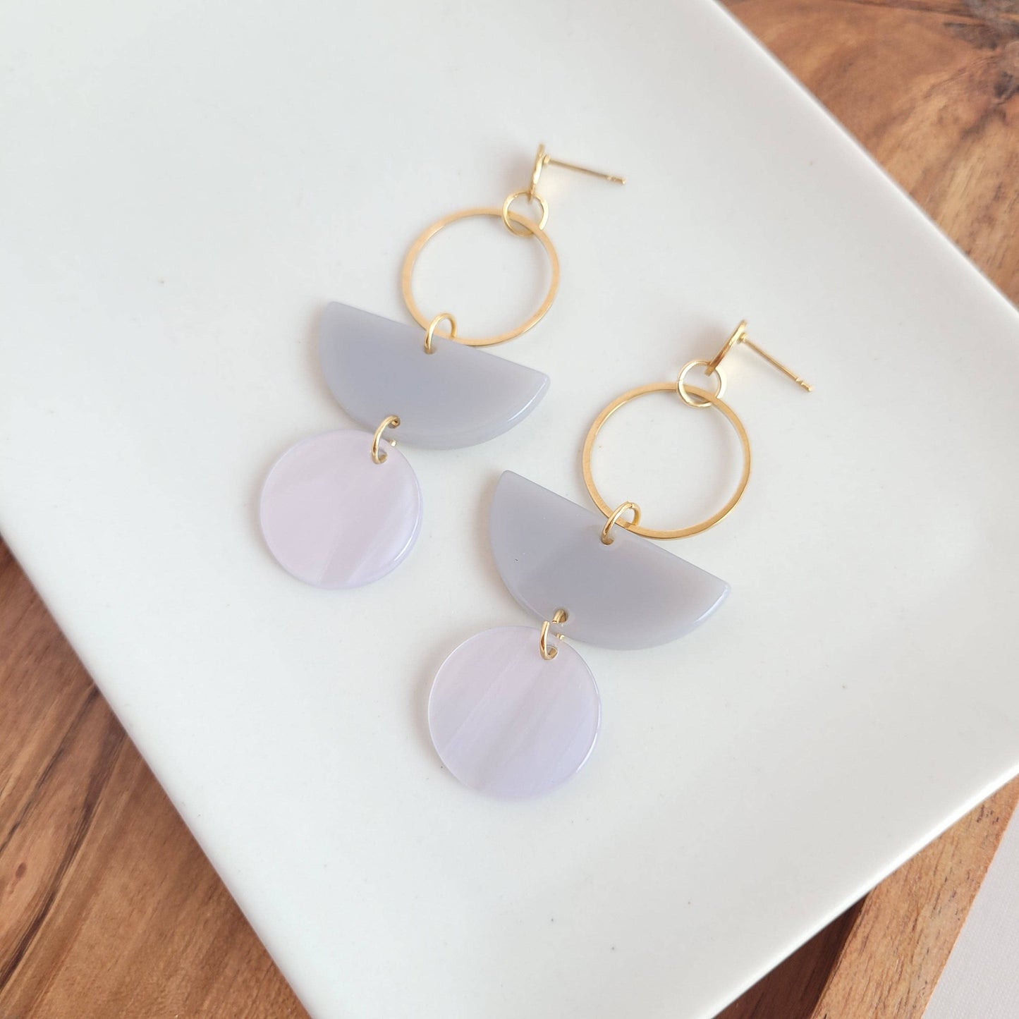 Wren Earrings - Grey & Silver
